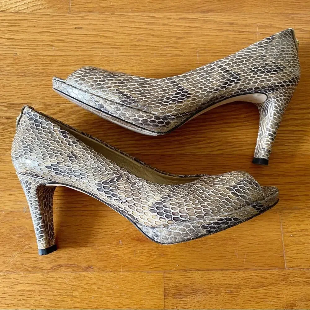 Stuart Weitzman | Plainfield Snake Skin Patent Leather Pumps Peep Toe Tan 7.5 N